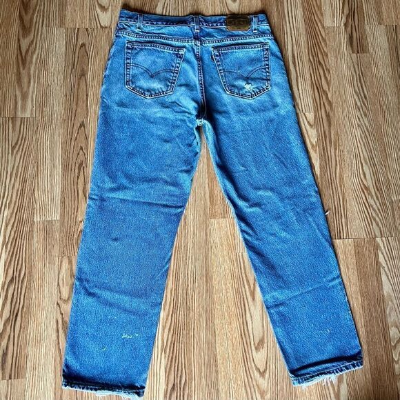 VINTAGE Levi’s 540 Brown Tab Relaxed Fit Jeans. - Picture 8 of 16